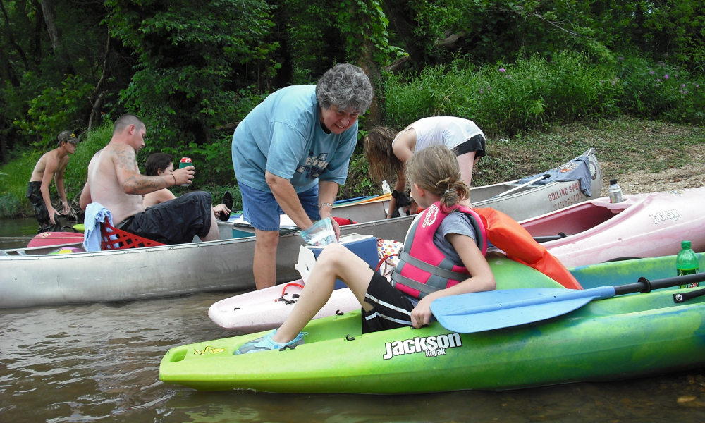 Float tubes, kayaks are catching on – Lake County Record-Bee